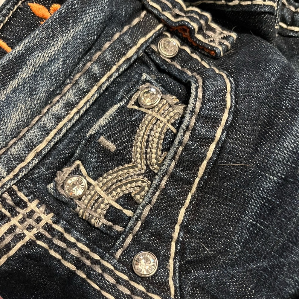 Barely worn Rock Revival jeans, Darcy, Easy Boot, size 27 (waist). - Picture 7 of 10